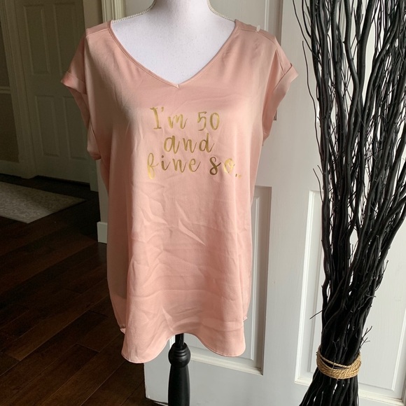 wine and 50 themed silky blouse - Picture 3 of 4